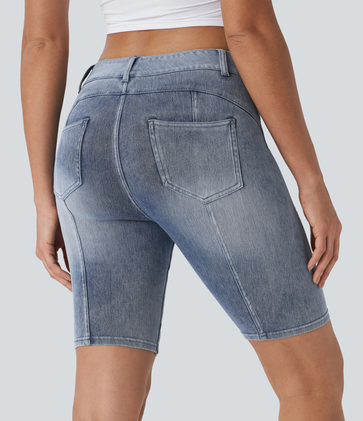 Halara Flex™ Mid Rise Pocket Skinny Denim Casual Shorts 9''